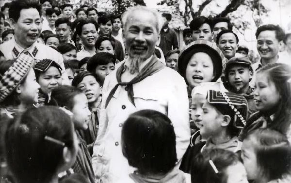 Bac va thieu nhi